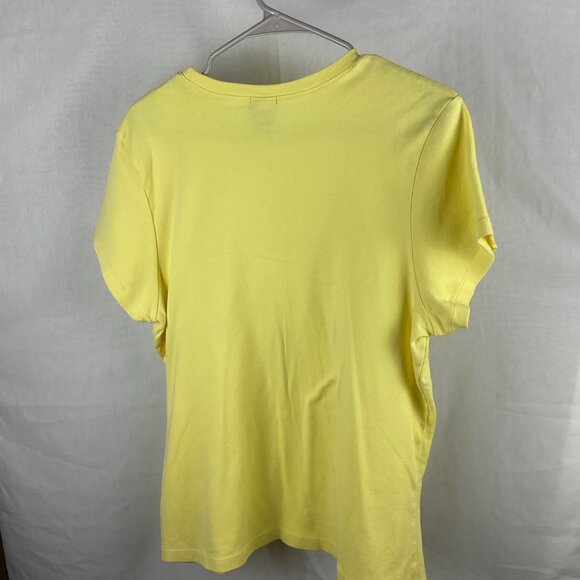 Old Navy T-shirt - Picture 4 of 6